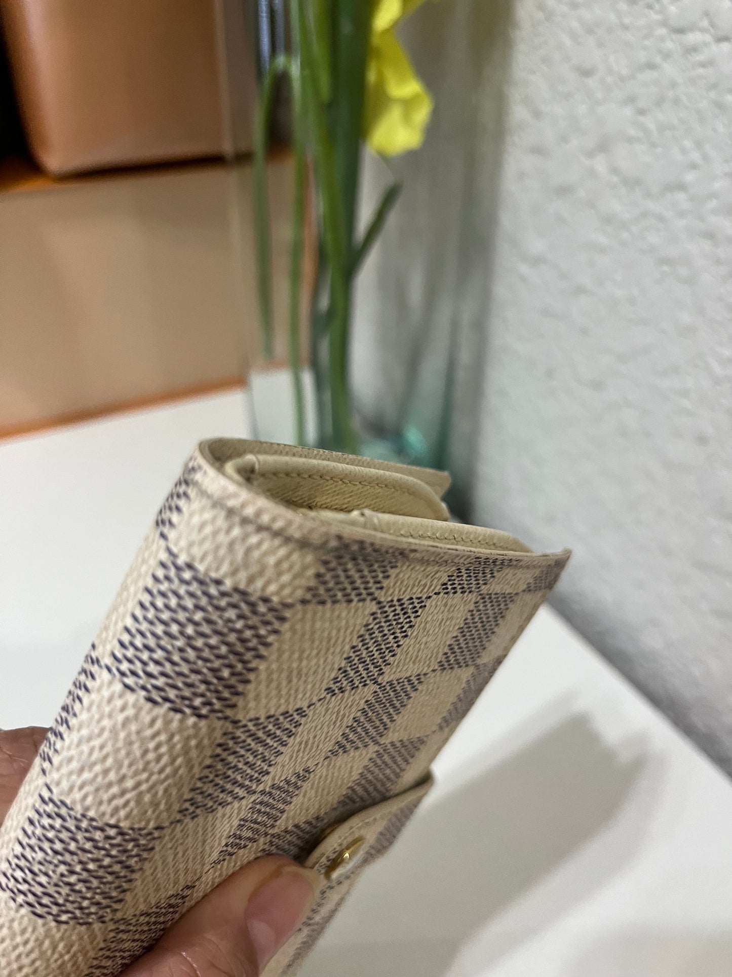 Kiss Lock LV Wallet