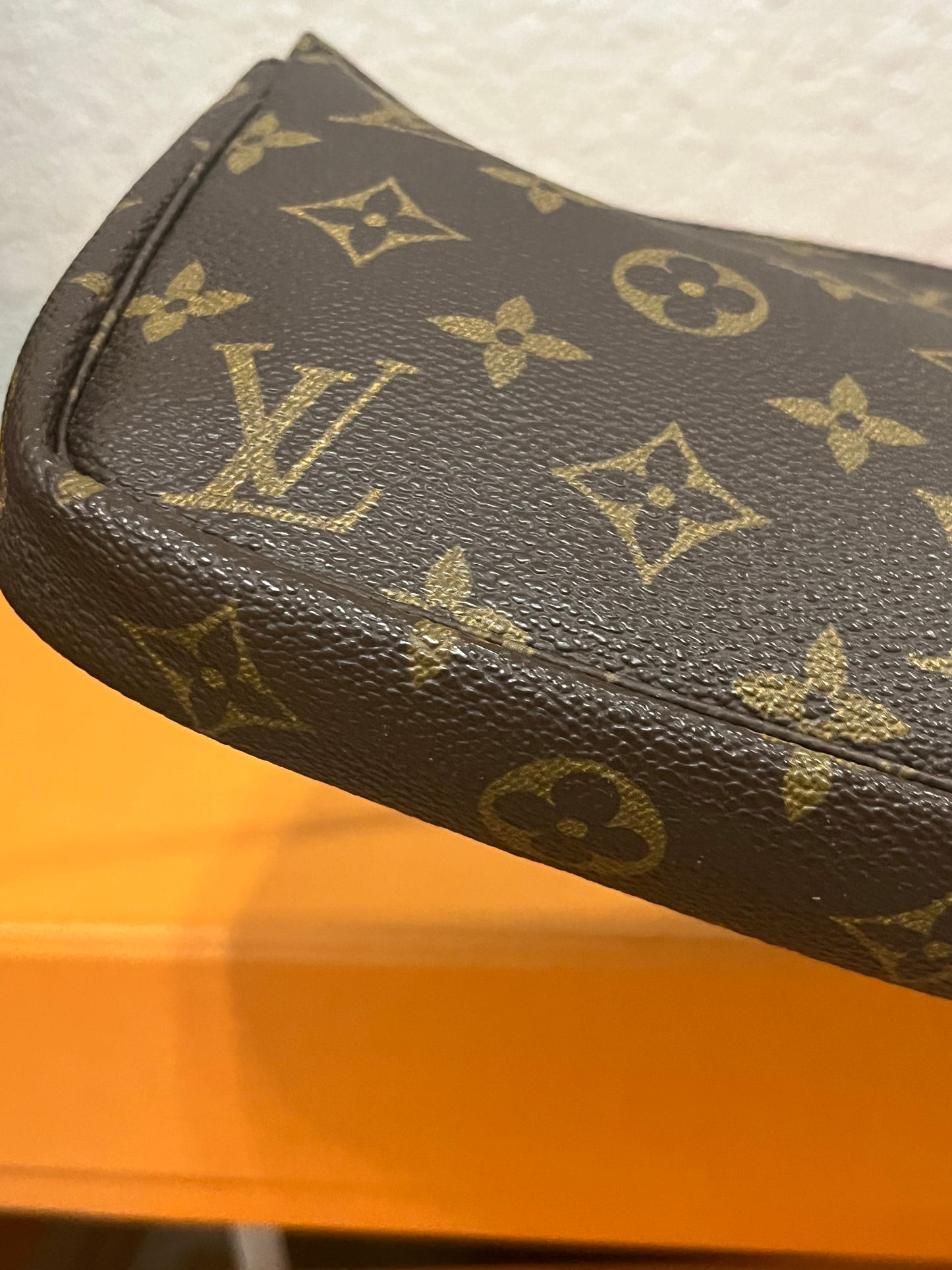 Pochette Accessories