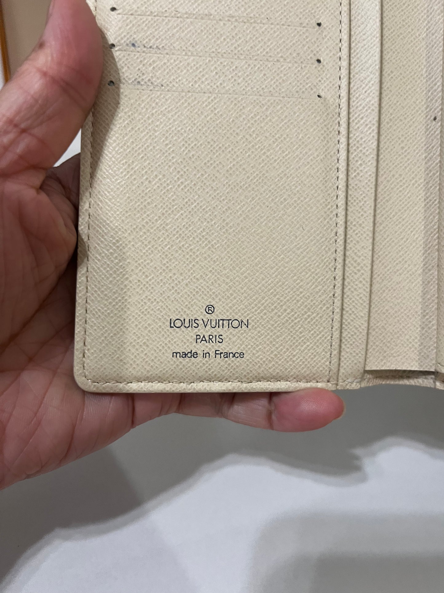 Kiss Lock LV Wallet