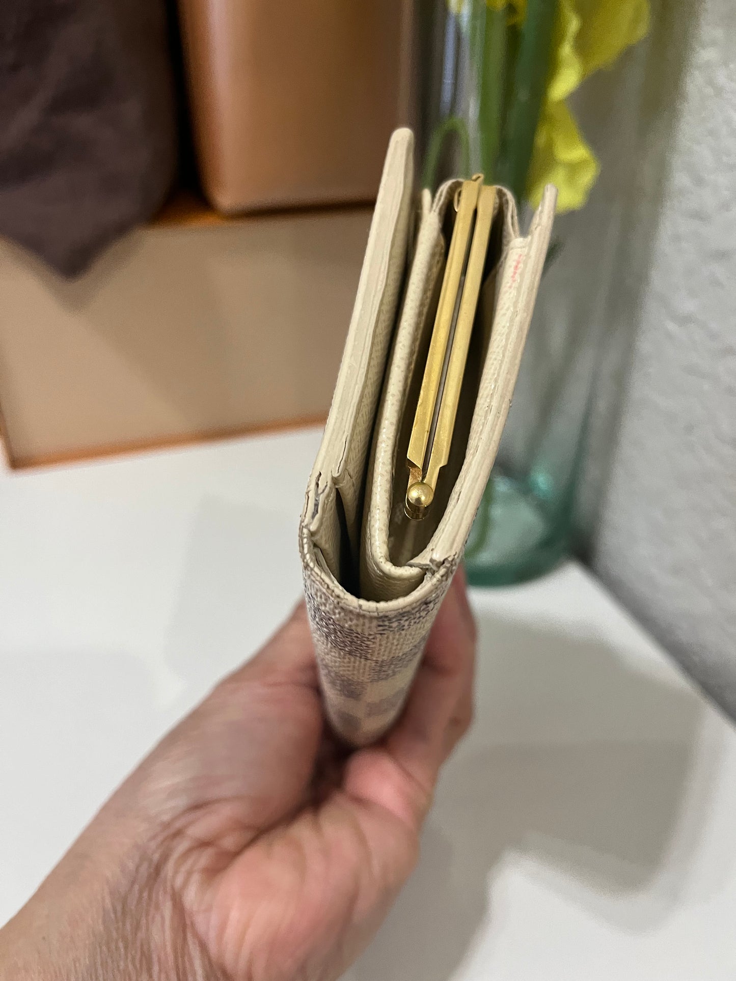 Kiss Lock LV Wallet