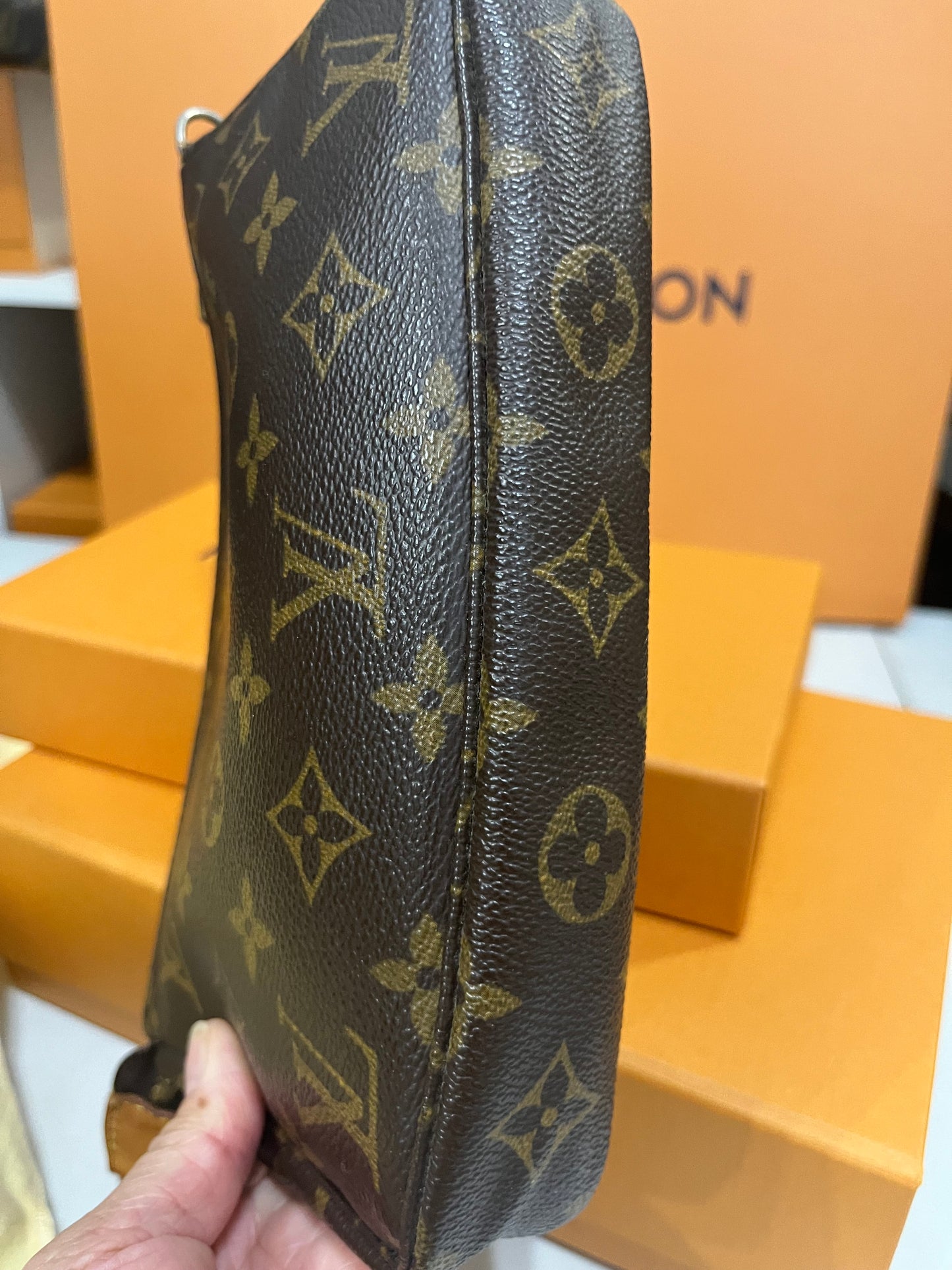 Pochette Accessories