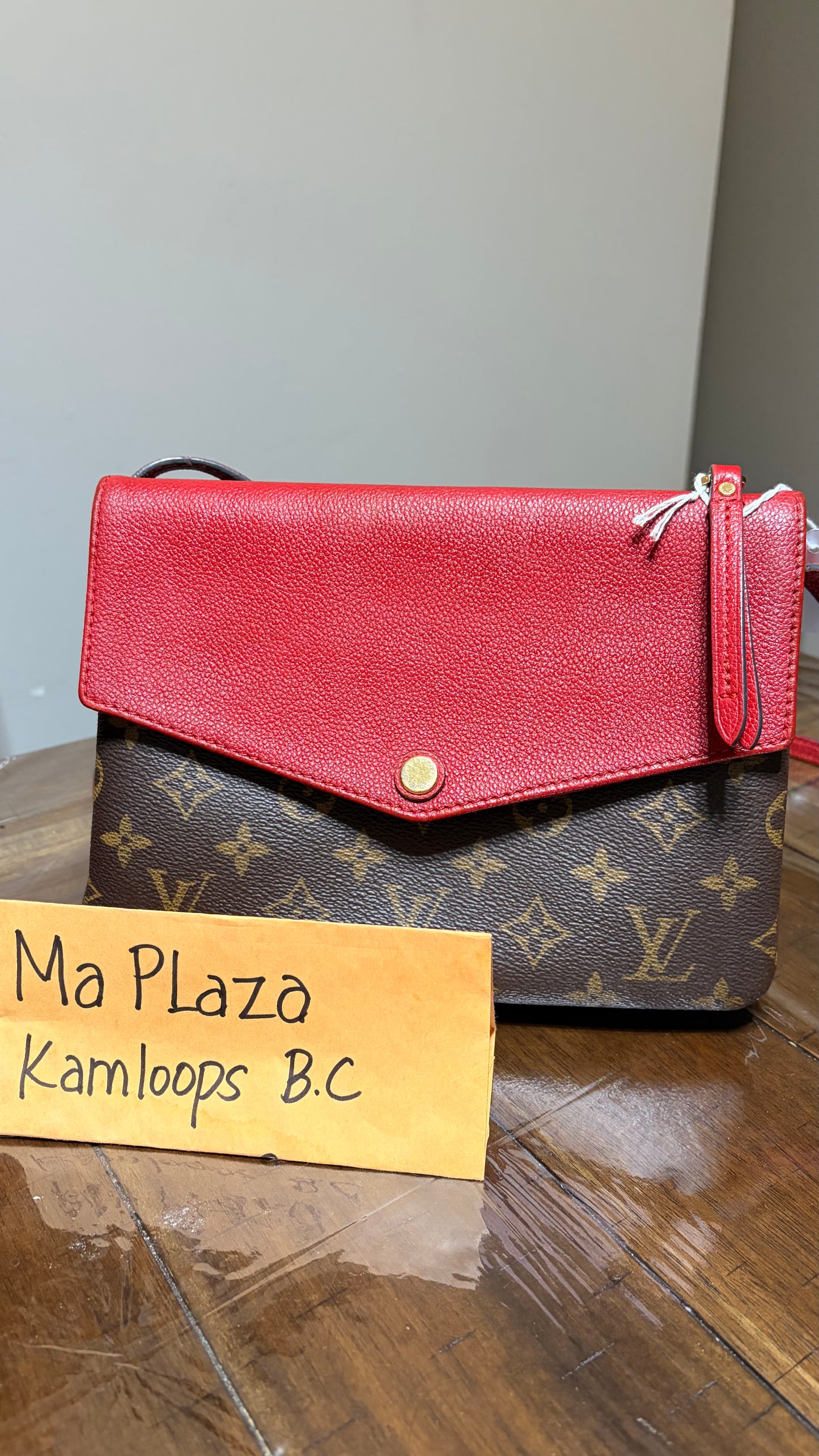Cerise Twice Pochette