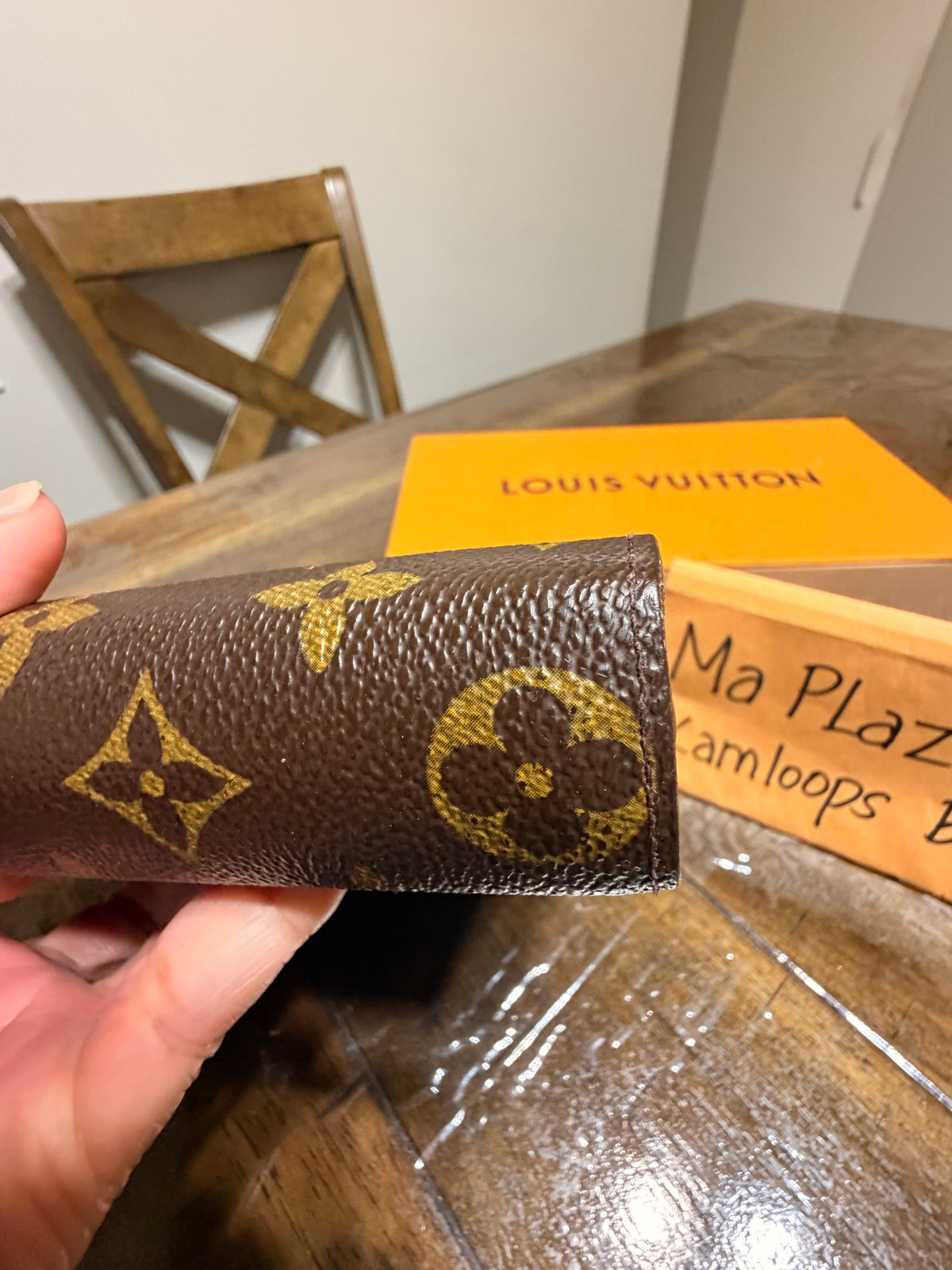 LV Agenda MM in Monogram