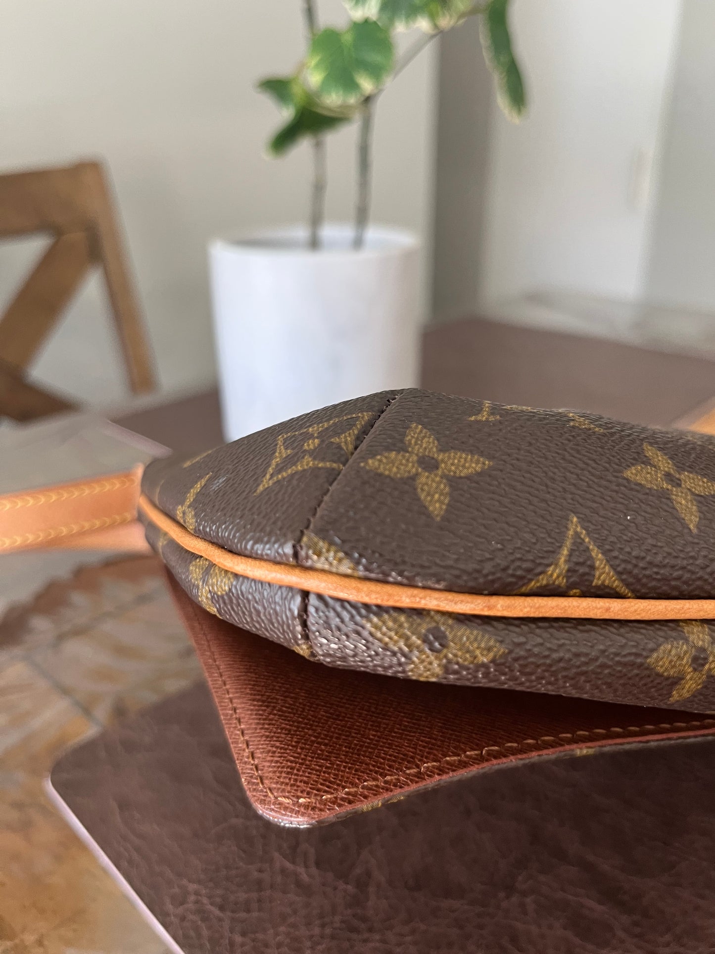 Musette Tango in Monogram