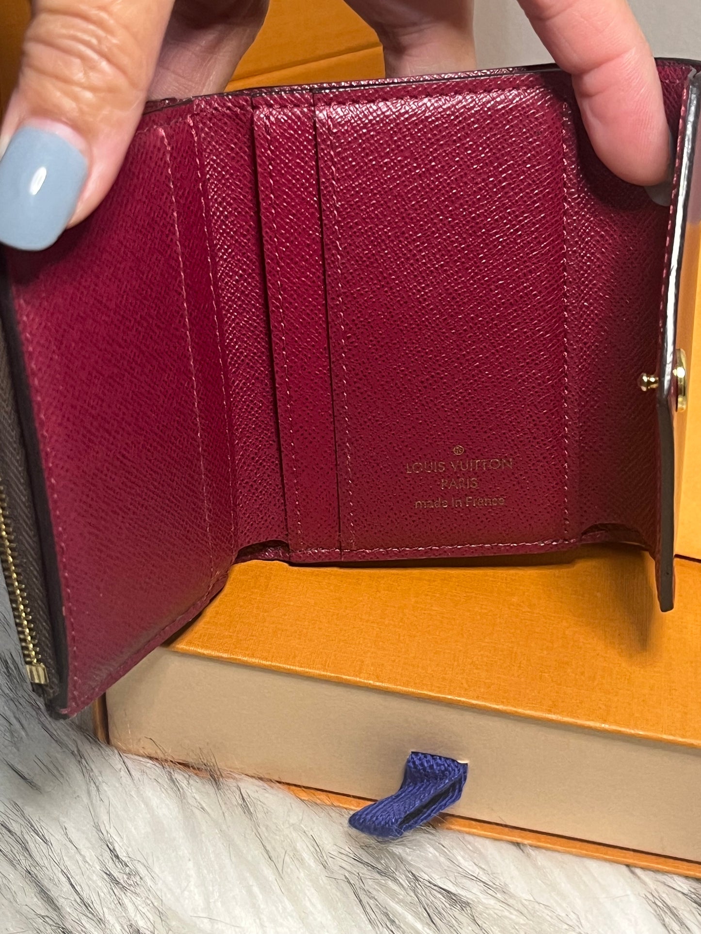 Zoe Wallet in Fuchsia