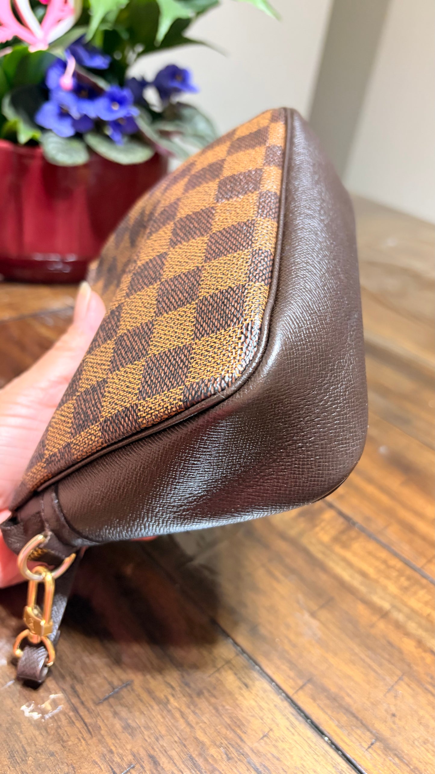 Damier Ebene Trousse