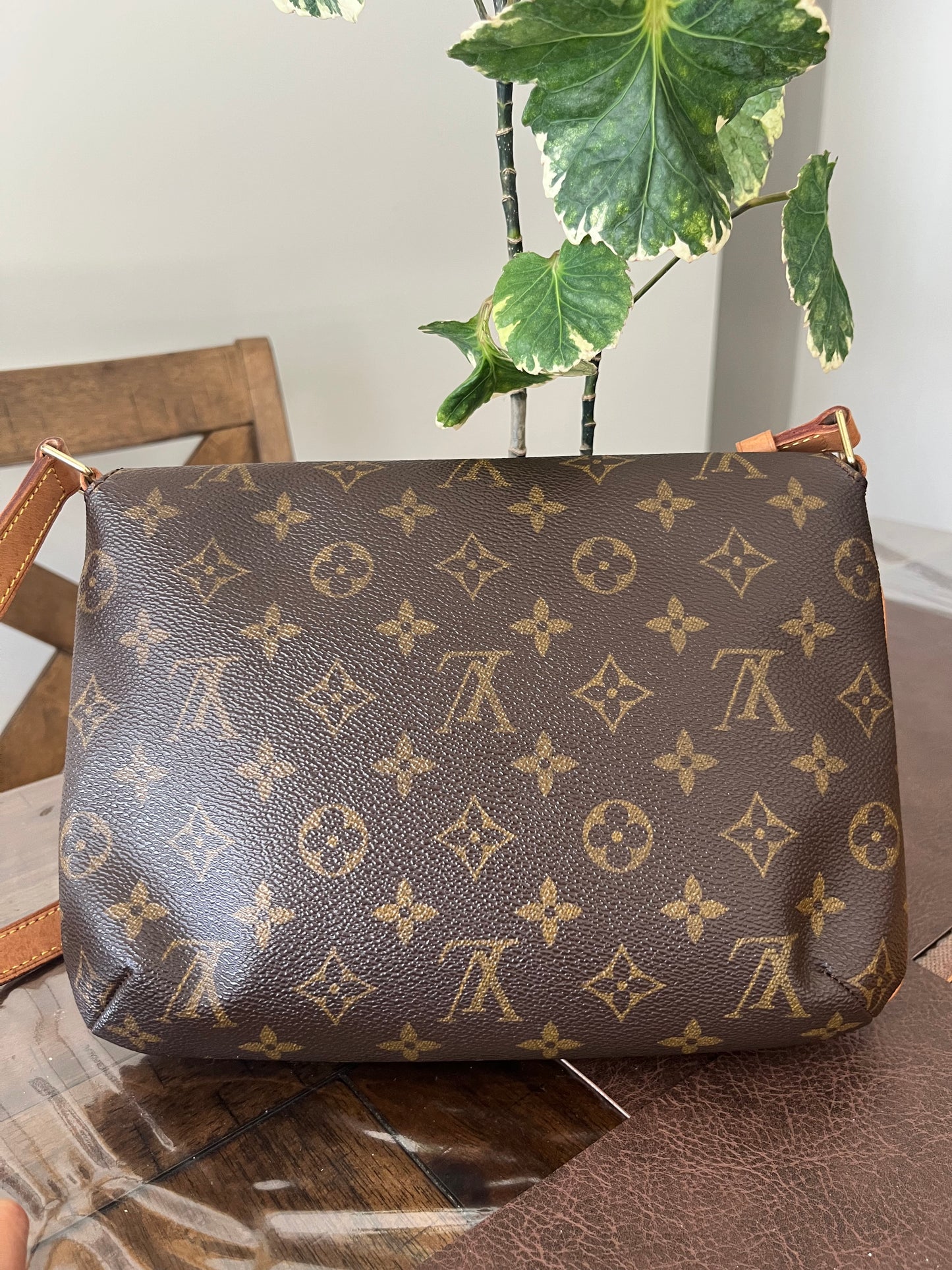 Musette Tango in Monogram