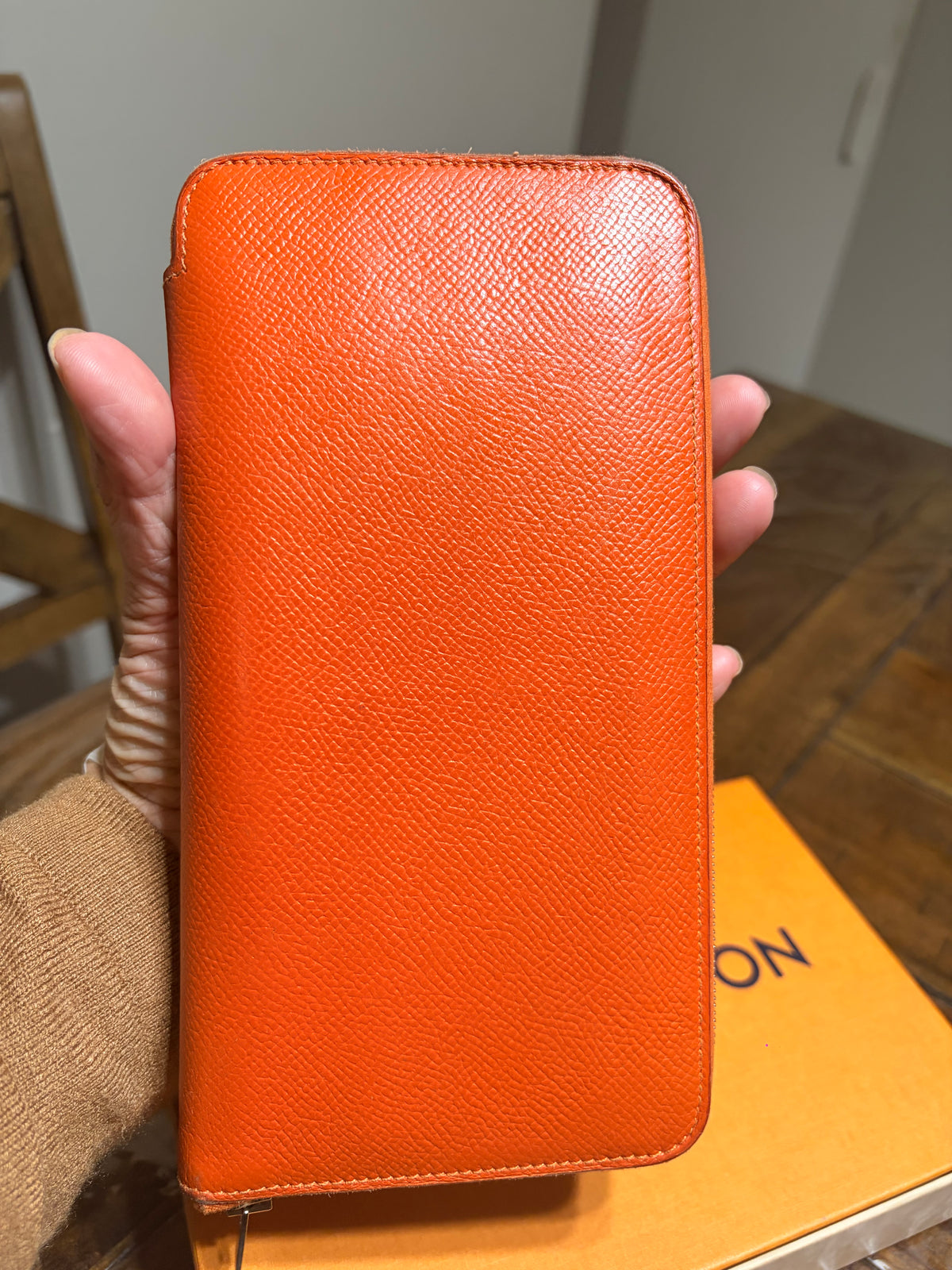 Hermes’ Zippy Wallet