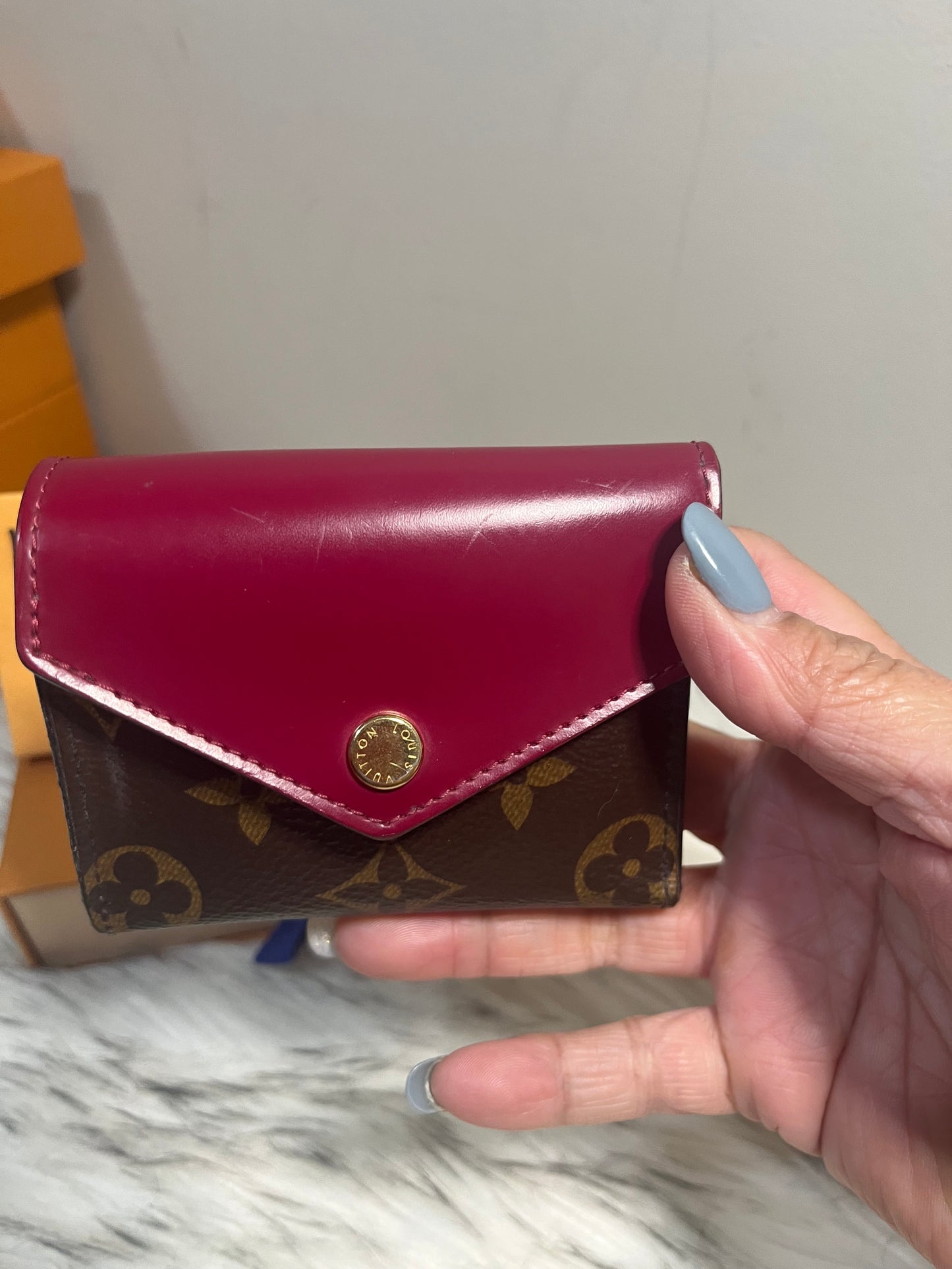 Zoe Wallet in Fuchsia