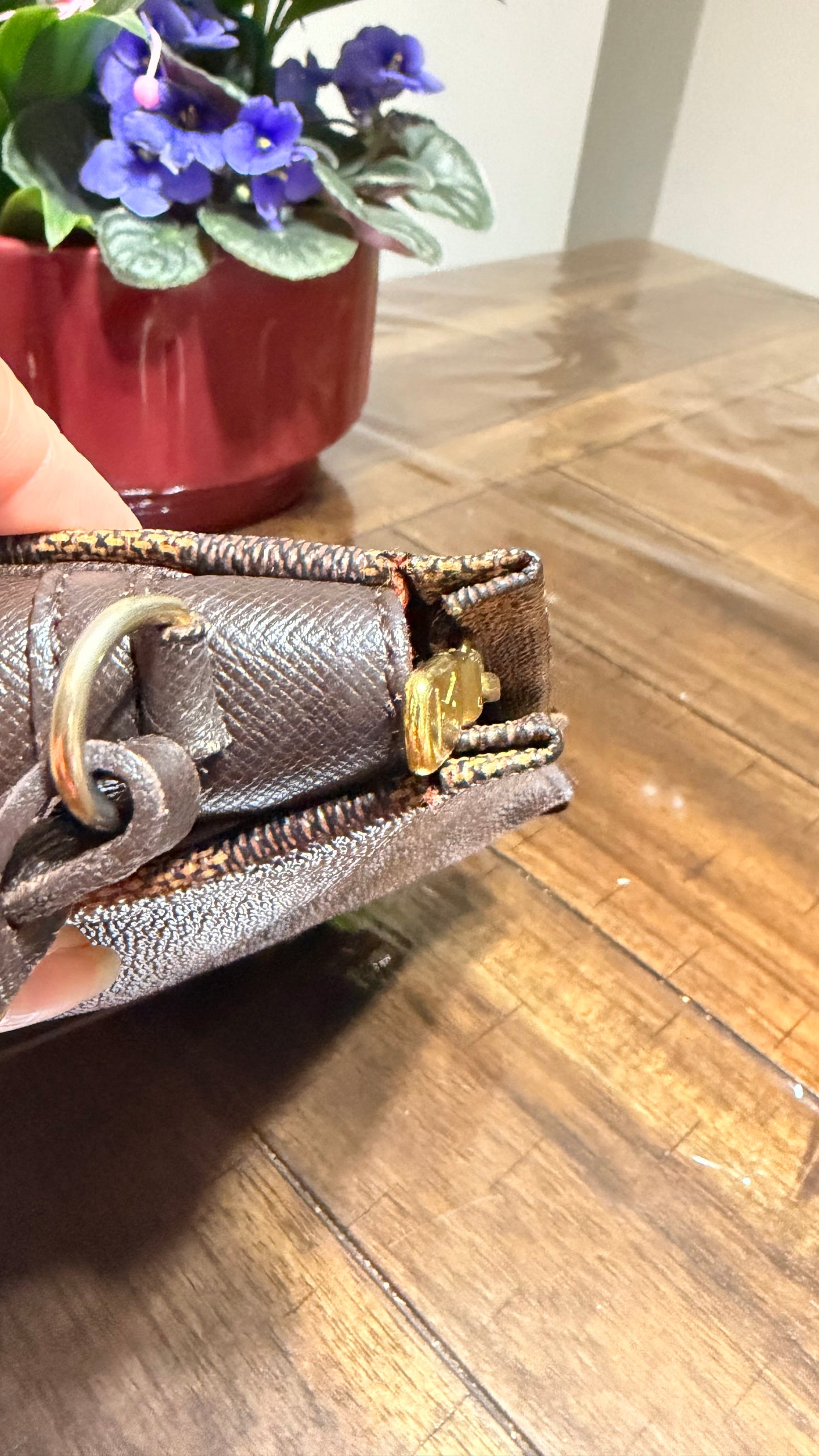 Damier Ebene Trousse