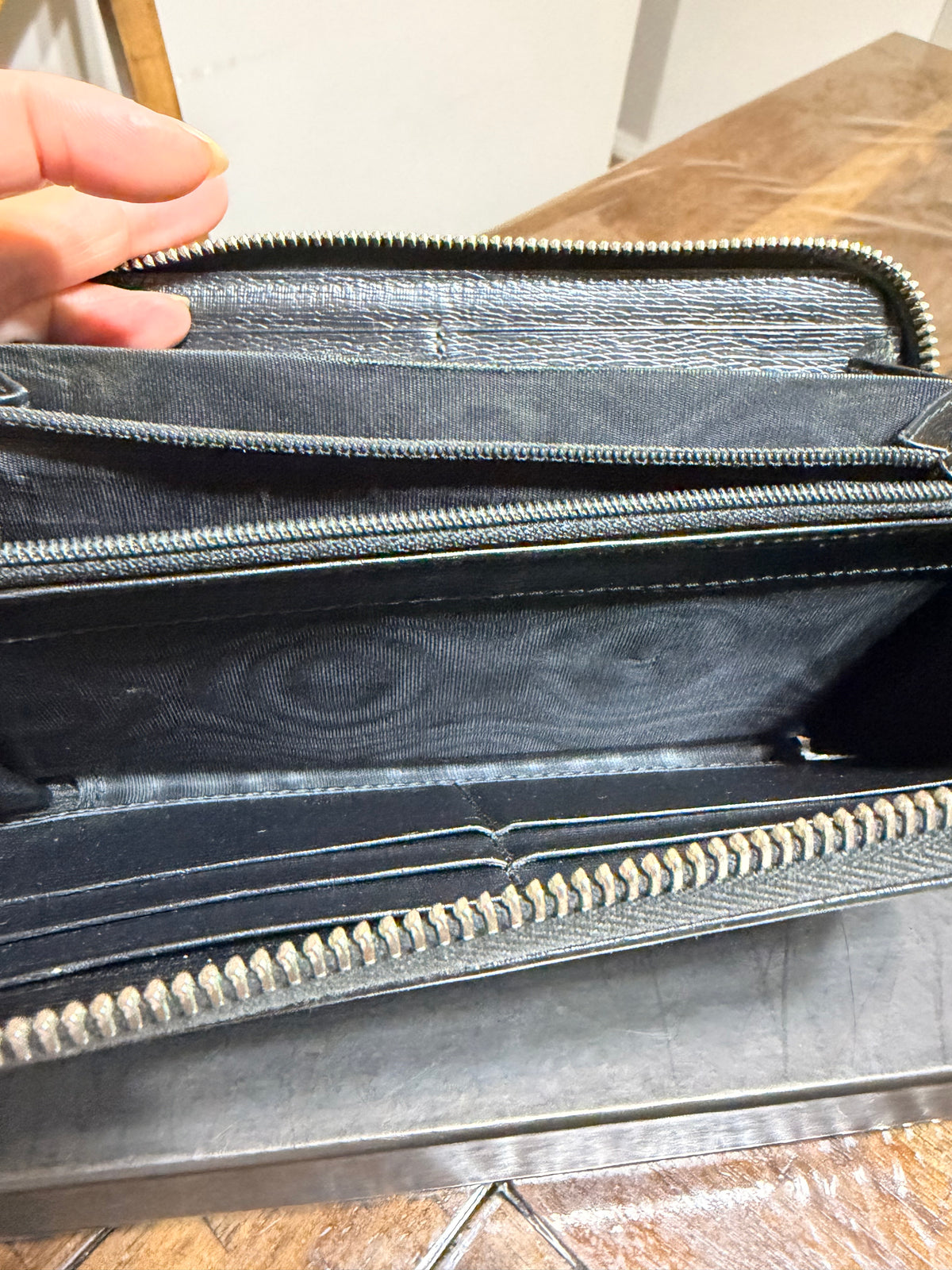 GG Zippy Wallet