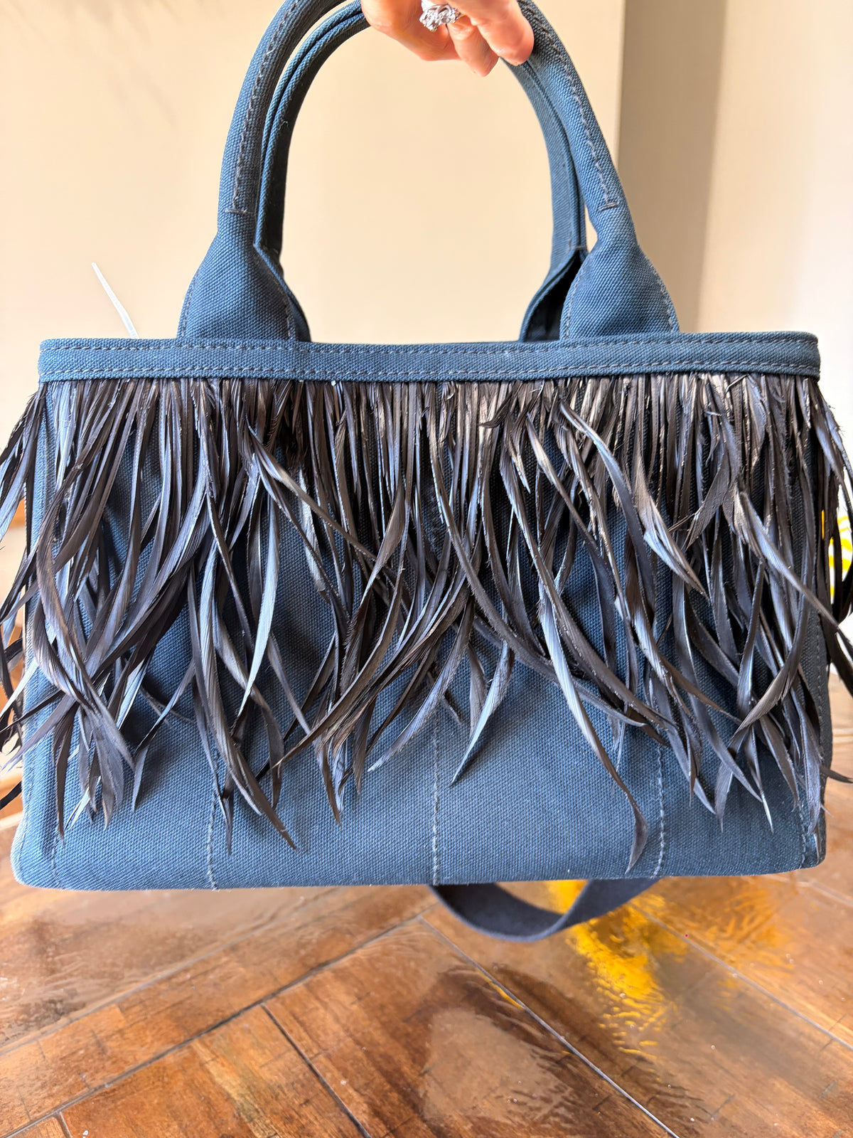 Prada Canapa Piume Nero