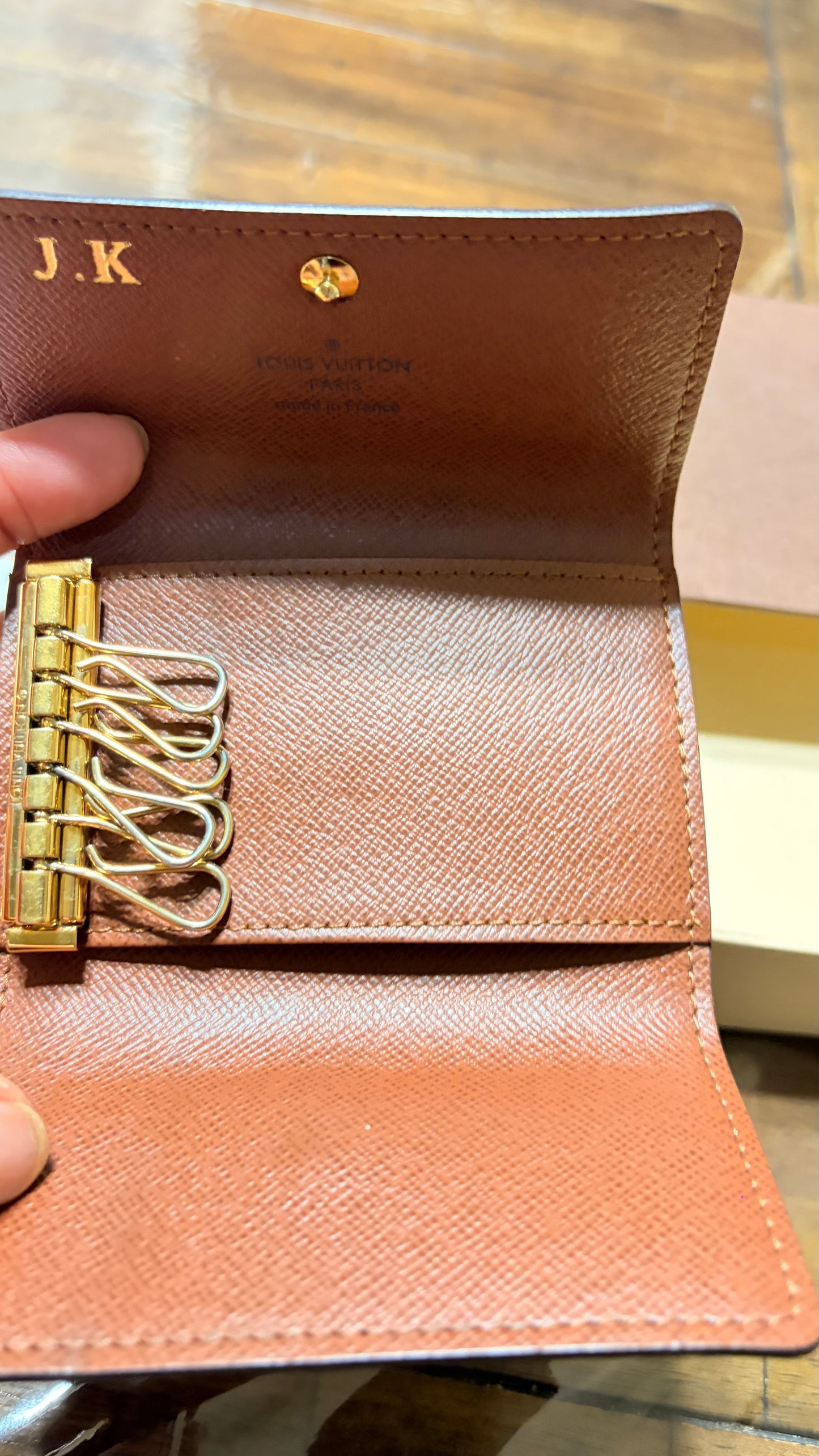 Monogram Key Hokder