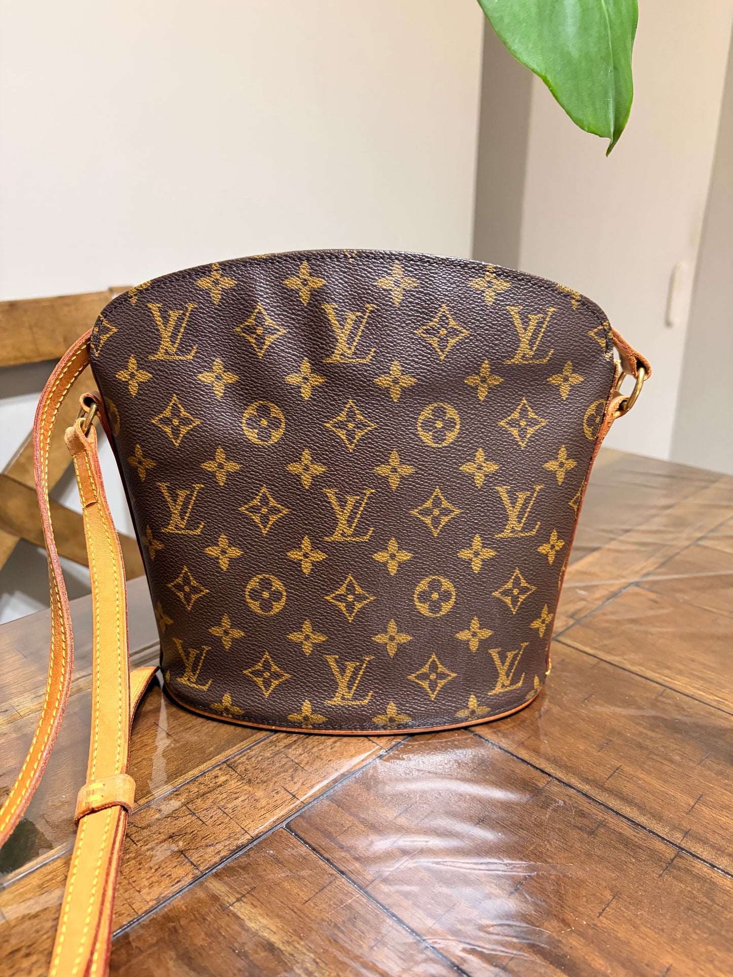 Drouot Crossbody Monogram