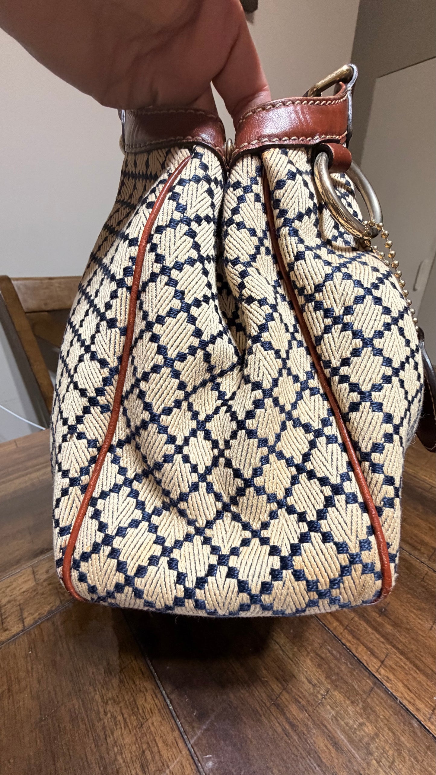 Gucci Diamanté Sukey Tote