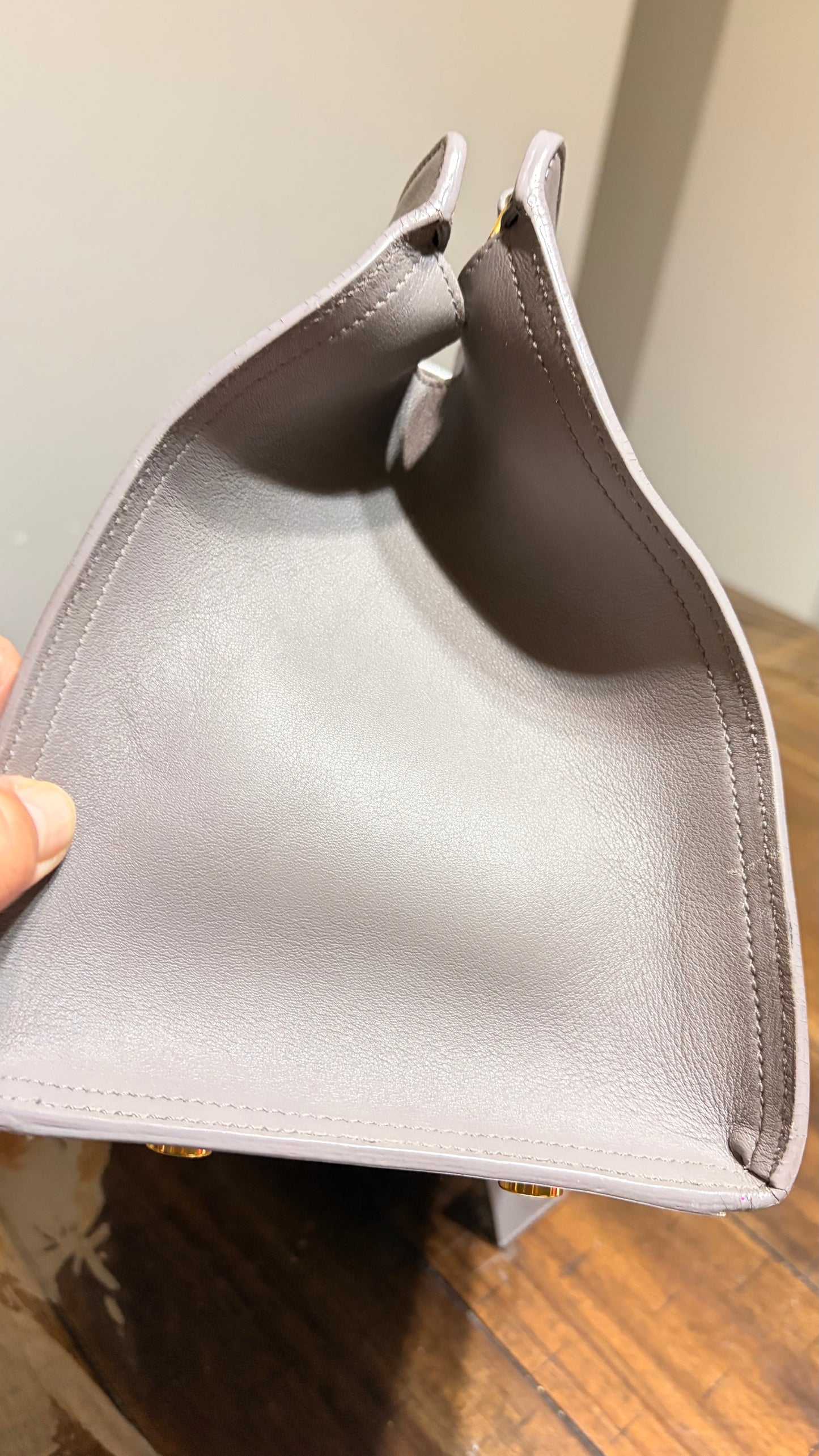 YSL Cabas Baby Leather Tote
