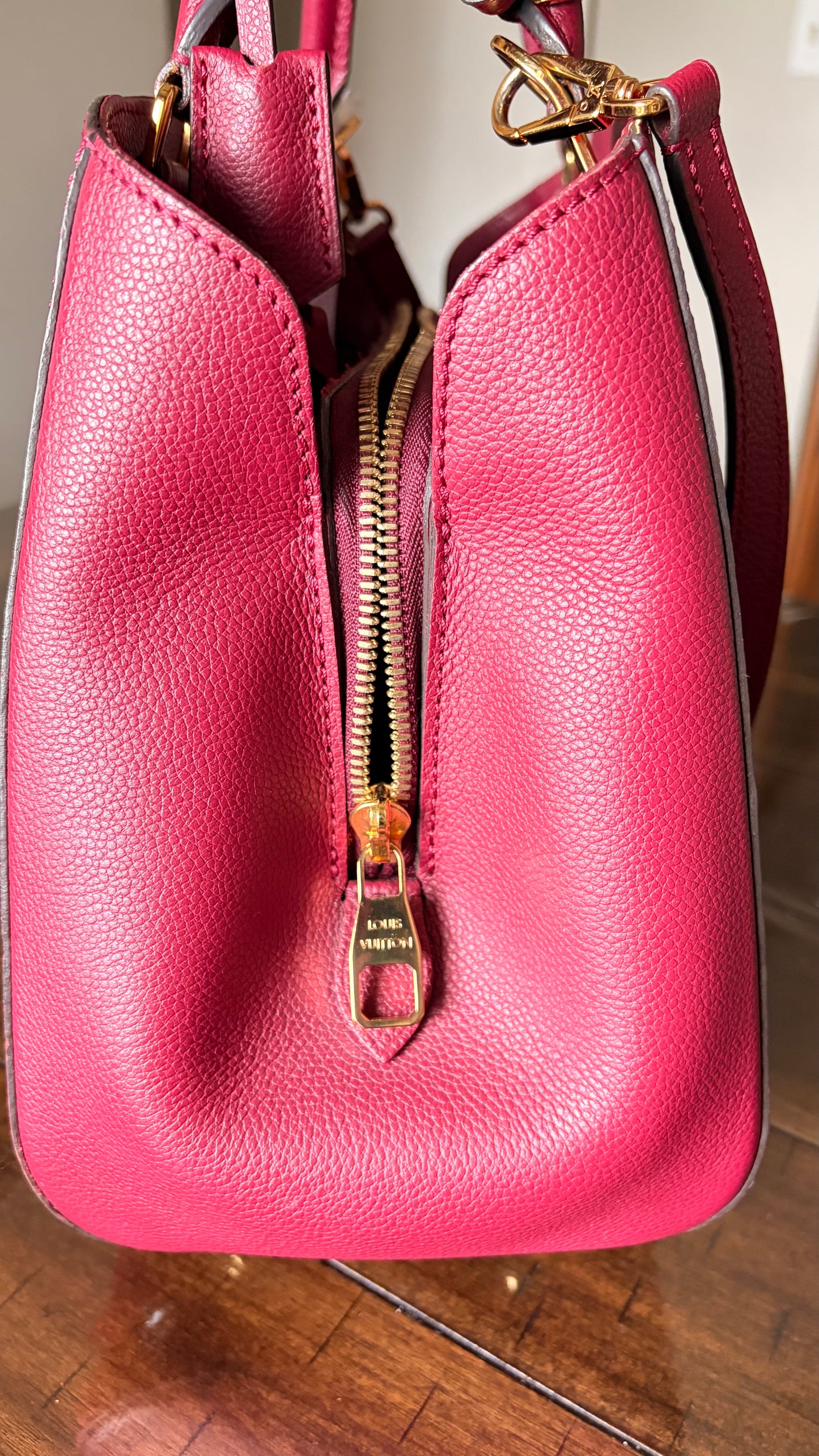 Red Montaigne Empriente