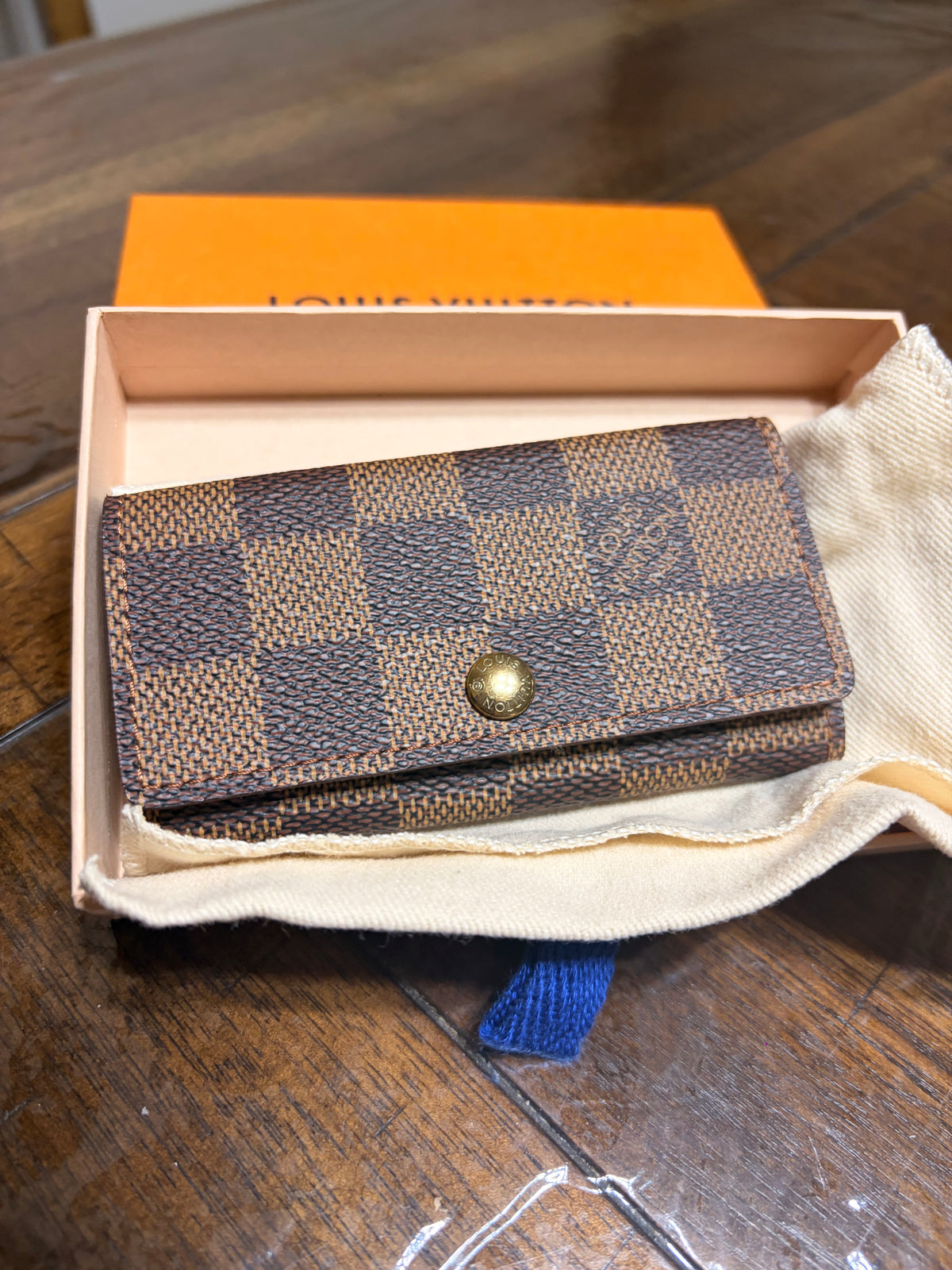LV Key-holder