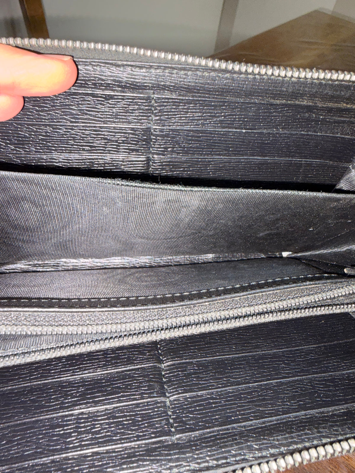 GG Zippy Wallet
