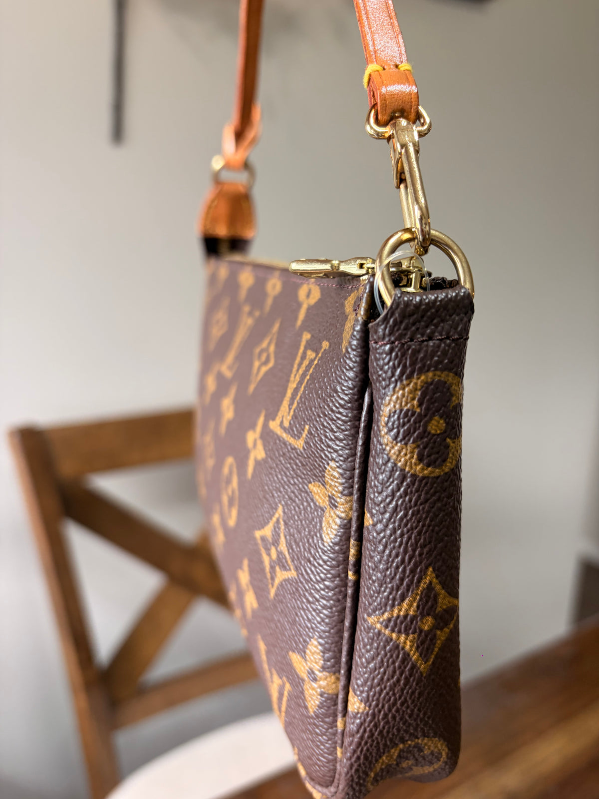 Pochette Accessories