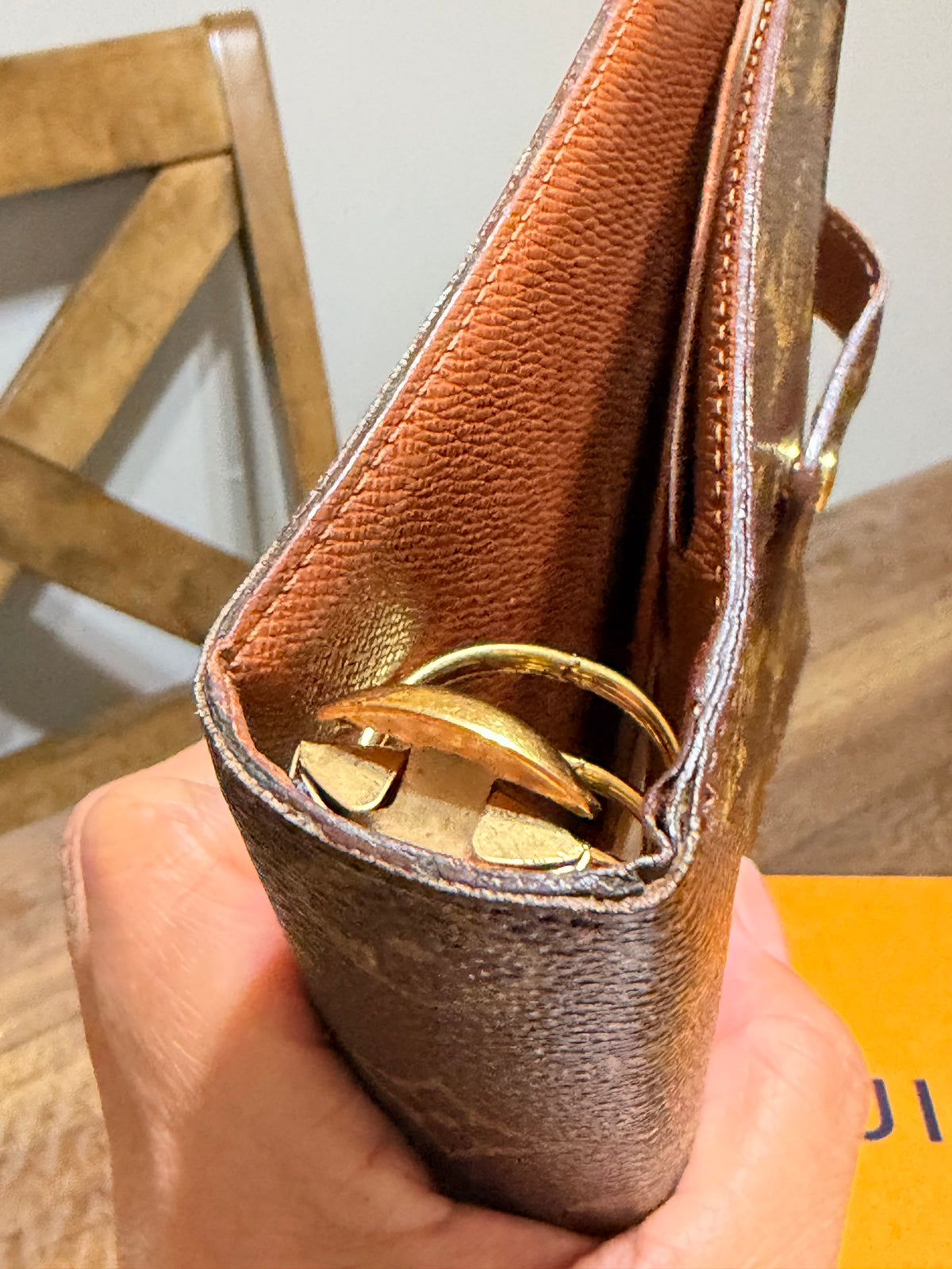 LV Agenda MM in Monogram