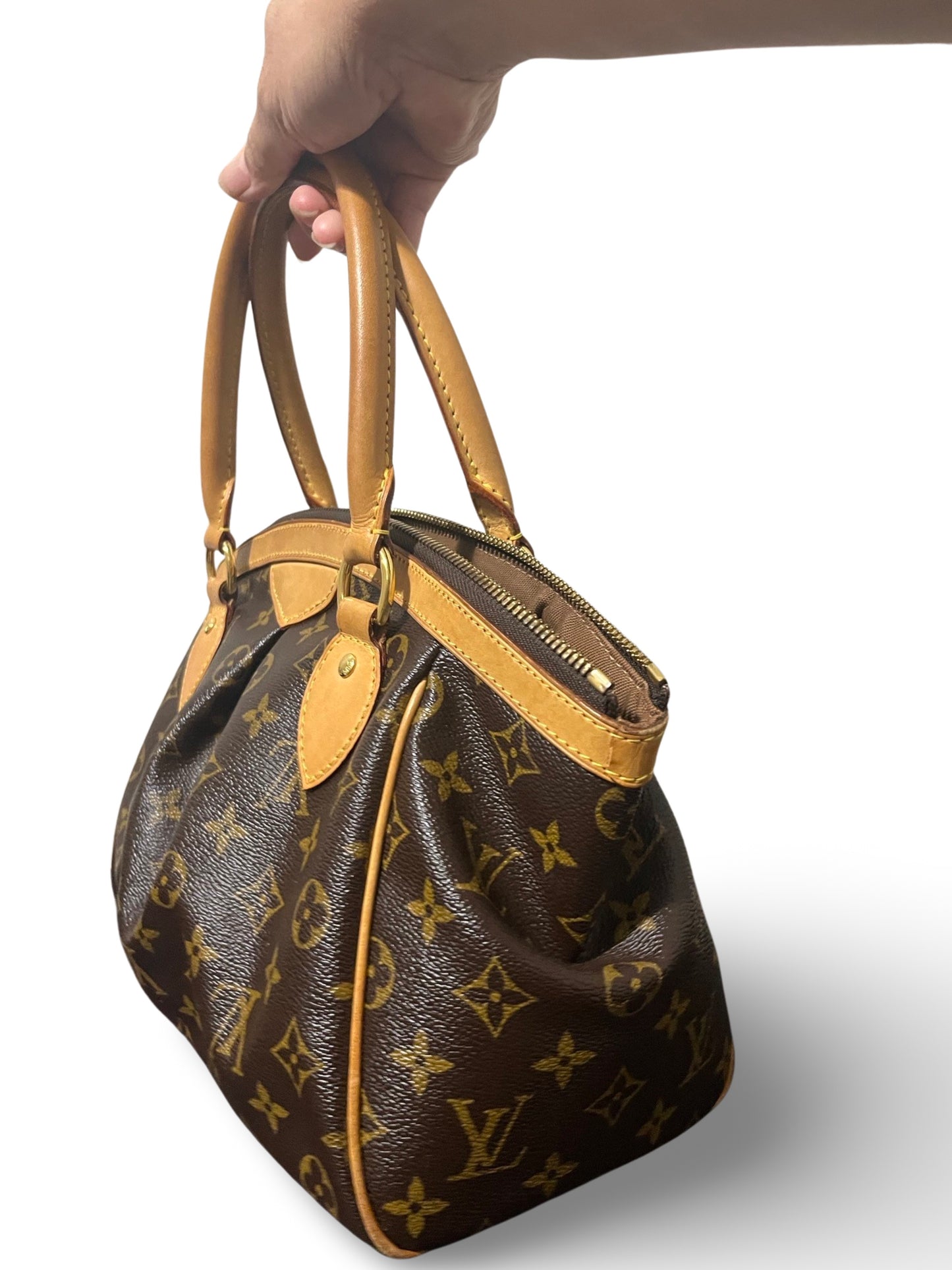 Louis Vuitton Tivoli Pm in Monogram