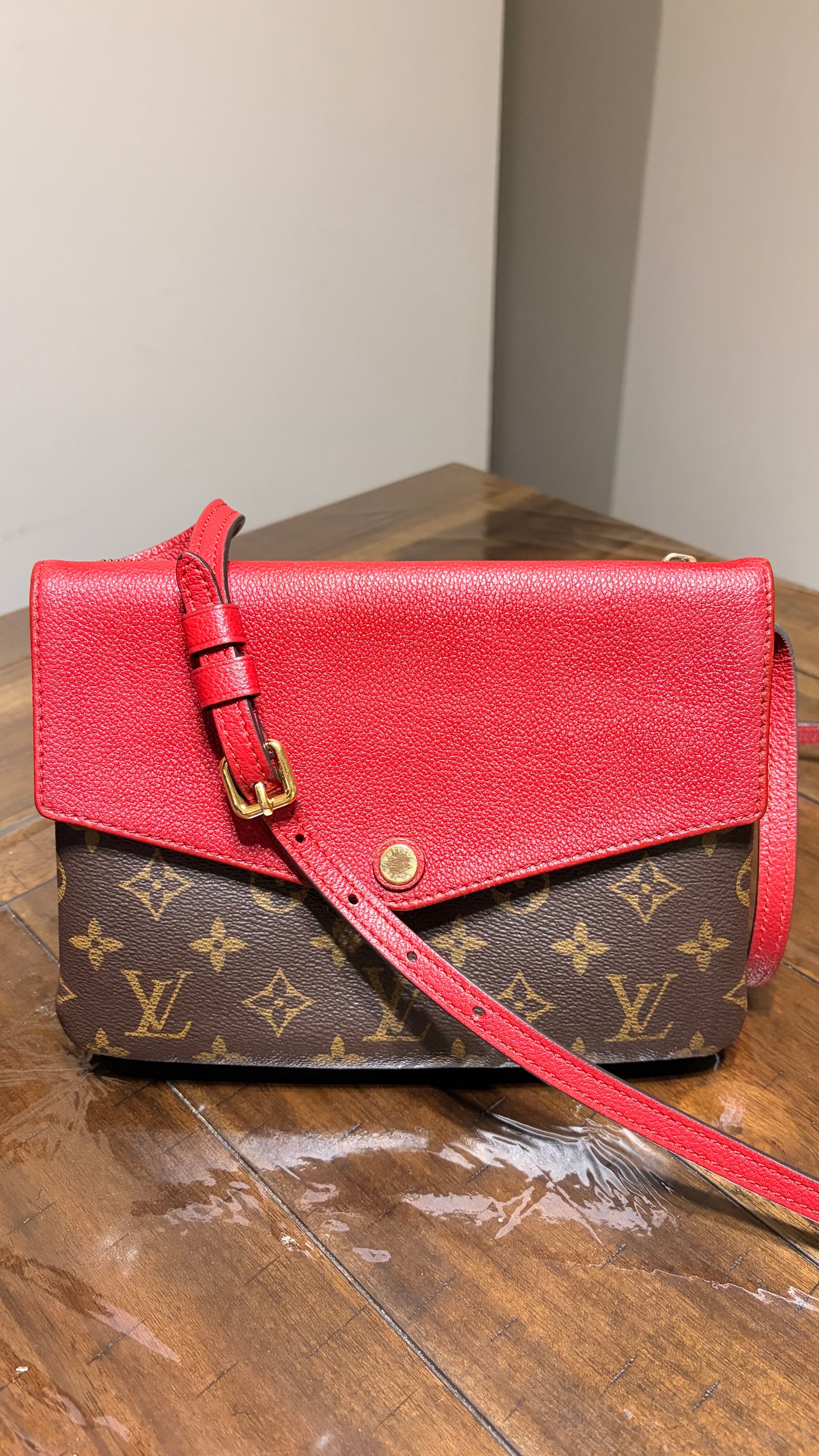 Cerise Twice Pochette