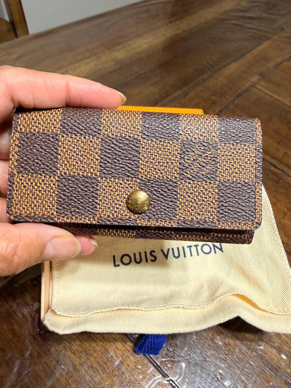 LV Key-holder