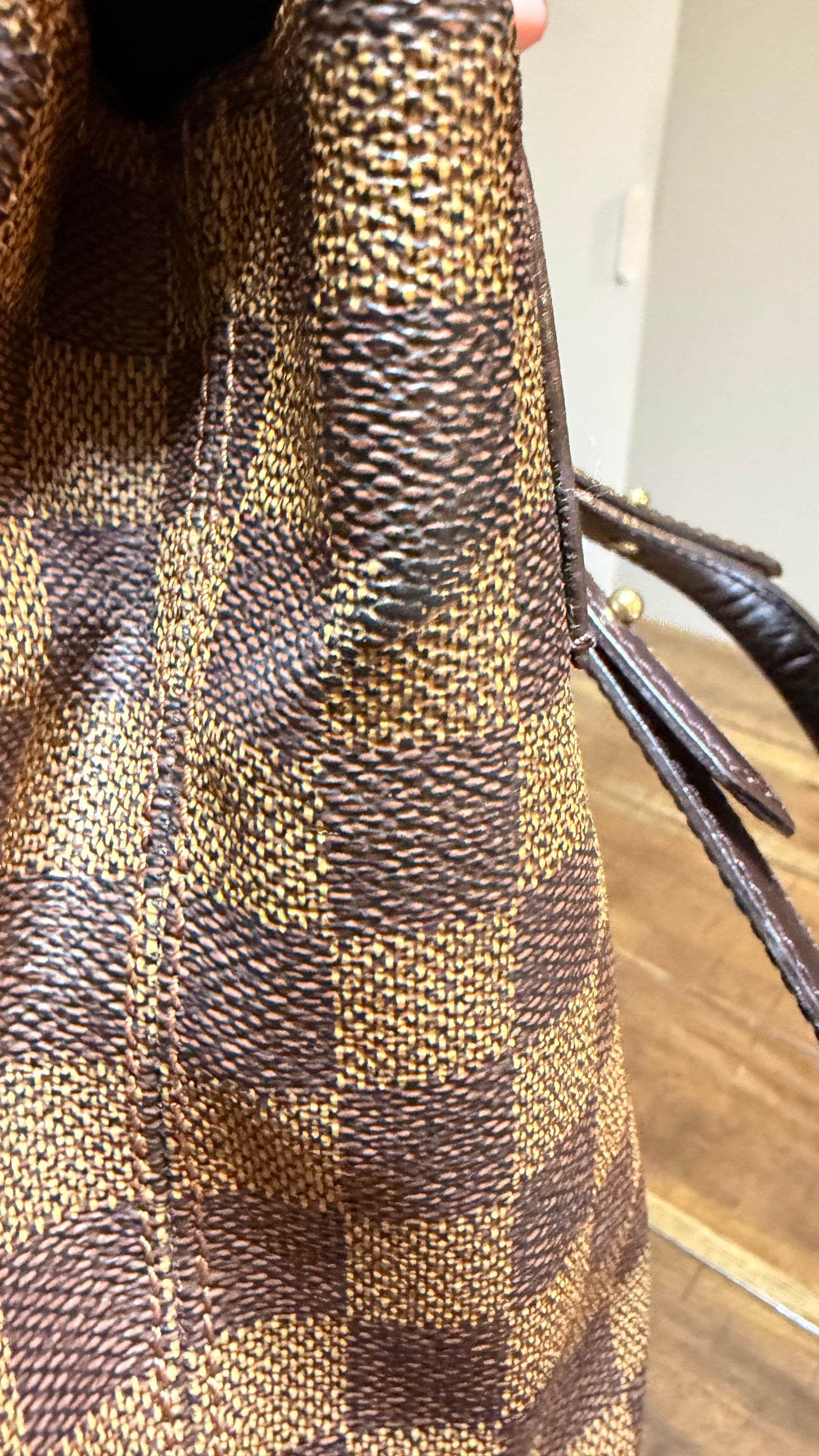 Soho Backpack MM in Damier