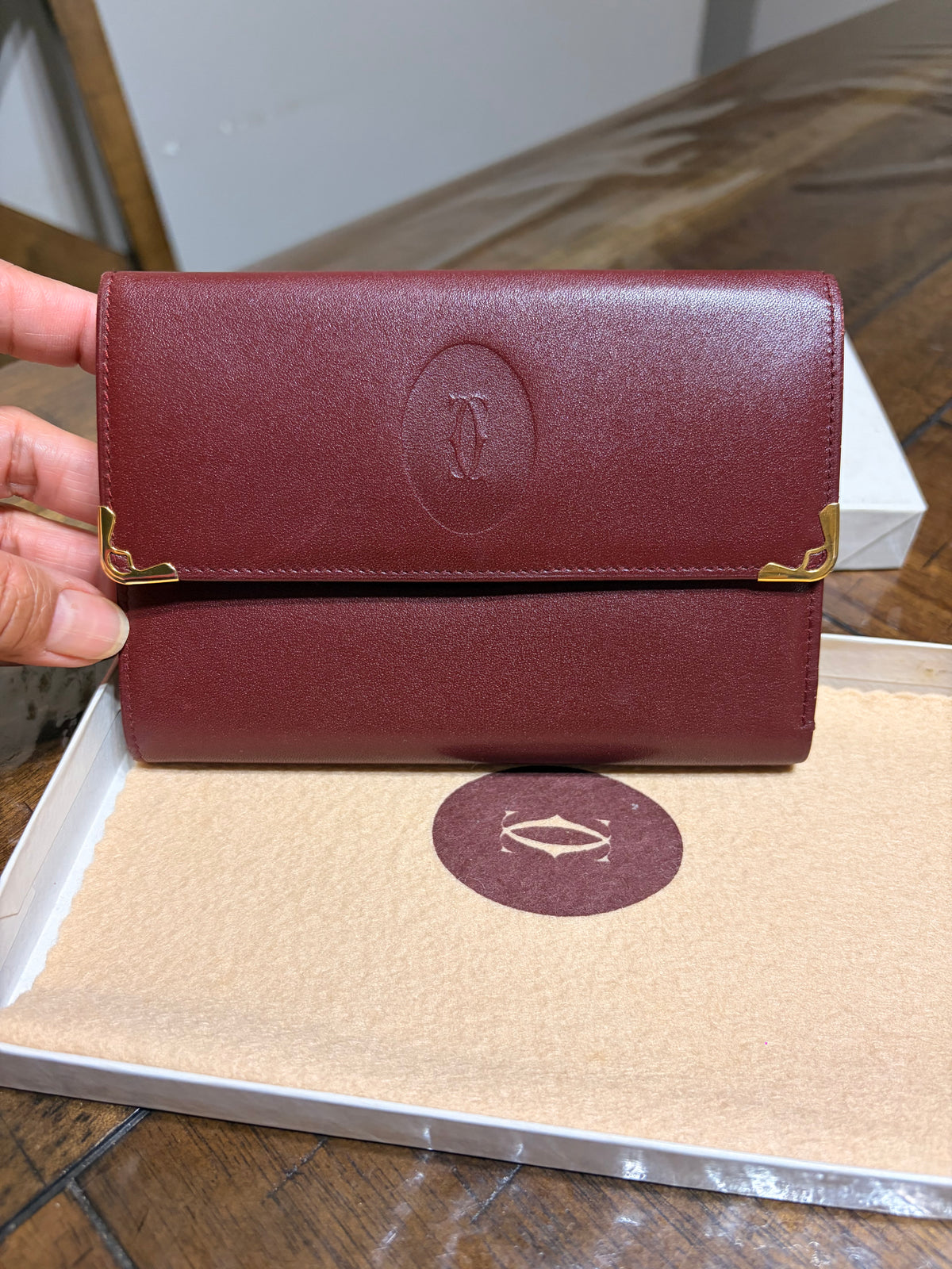 Must de Cartier Burgundy 1990 Vintage