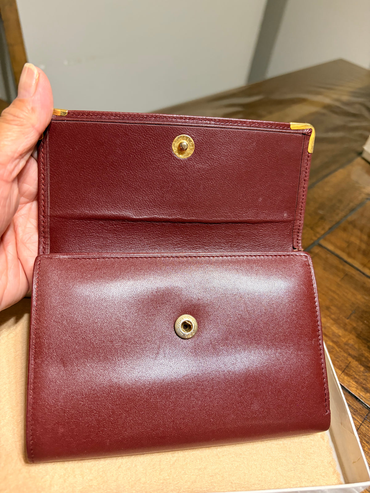 Must de Cartier Burgundy 1990 Vintage