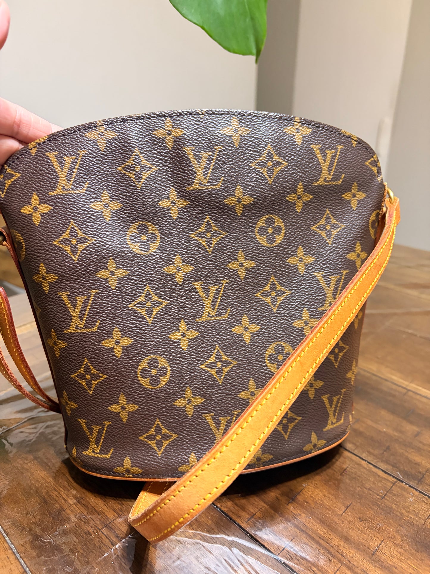 Drouot Crossbody Monogram