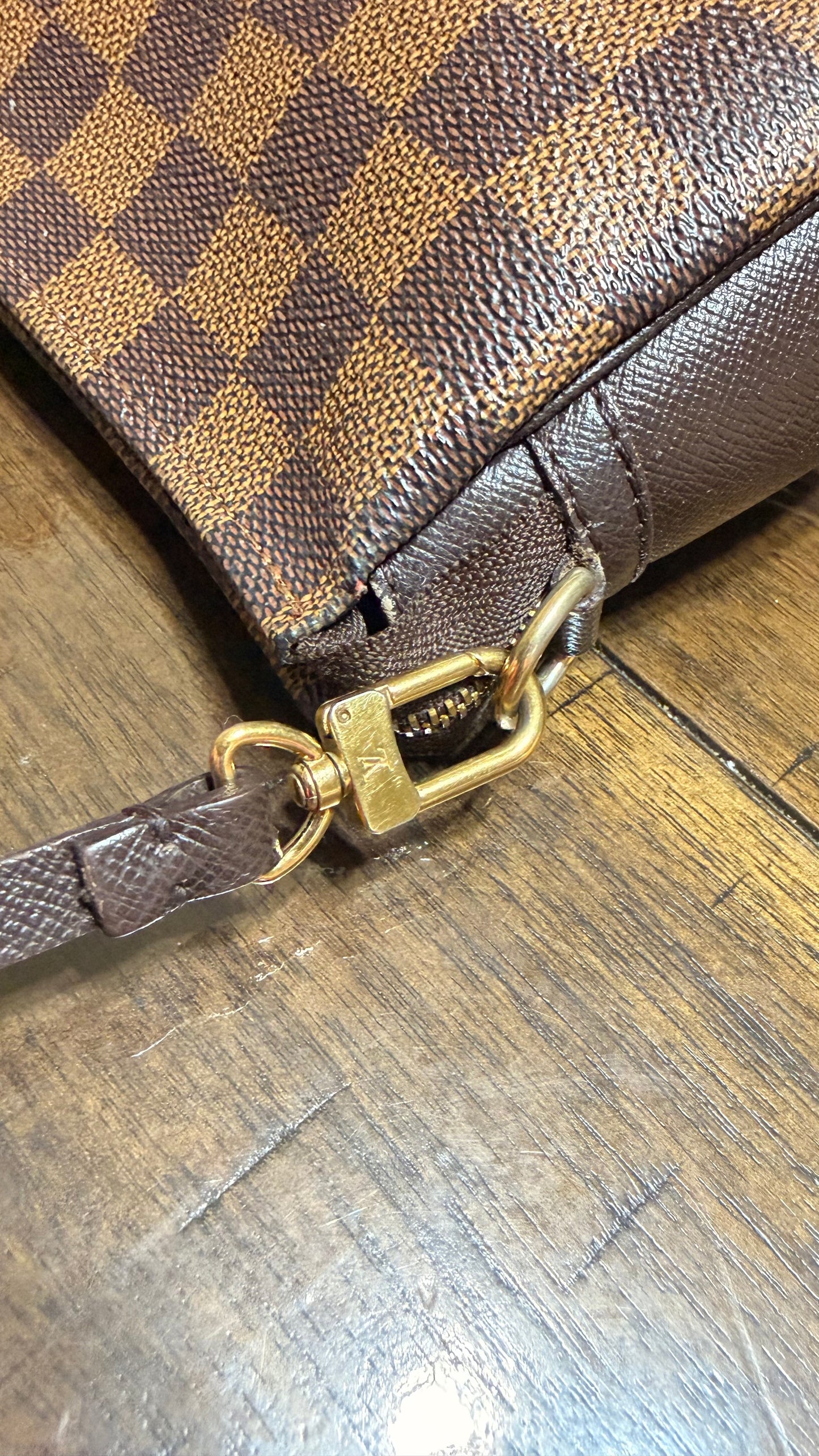 Damier Ebene Trousse