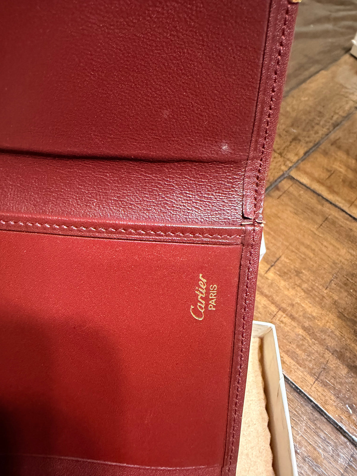 Must de Cartier Burgundy 1990 Vintage
