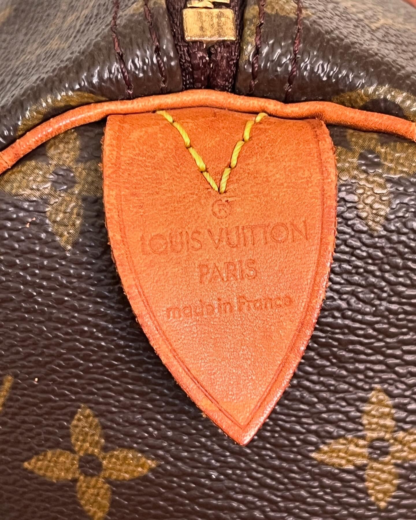 LUIS VUITTON SPEEDY 30