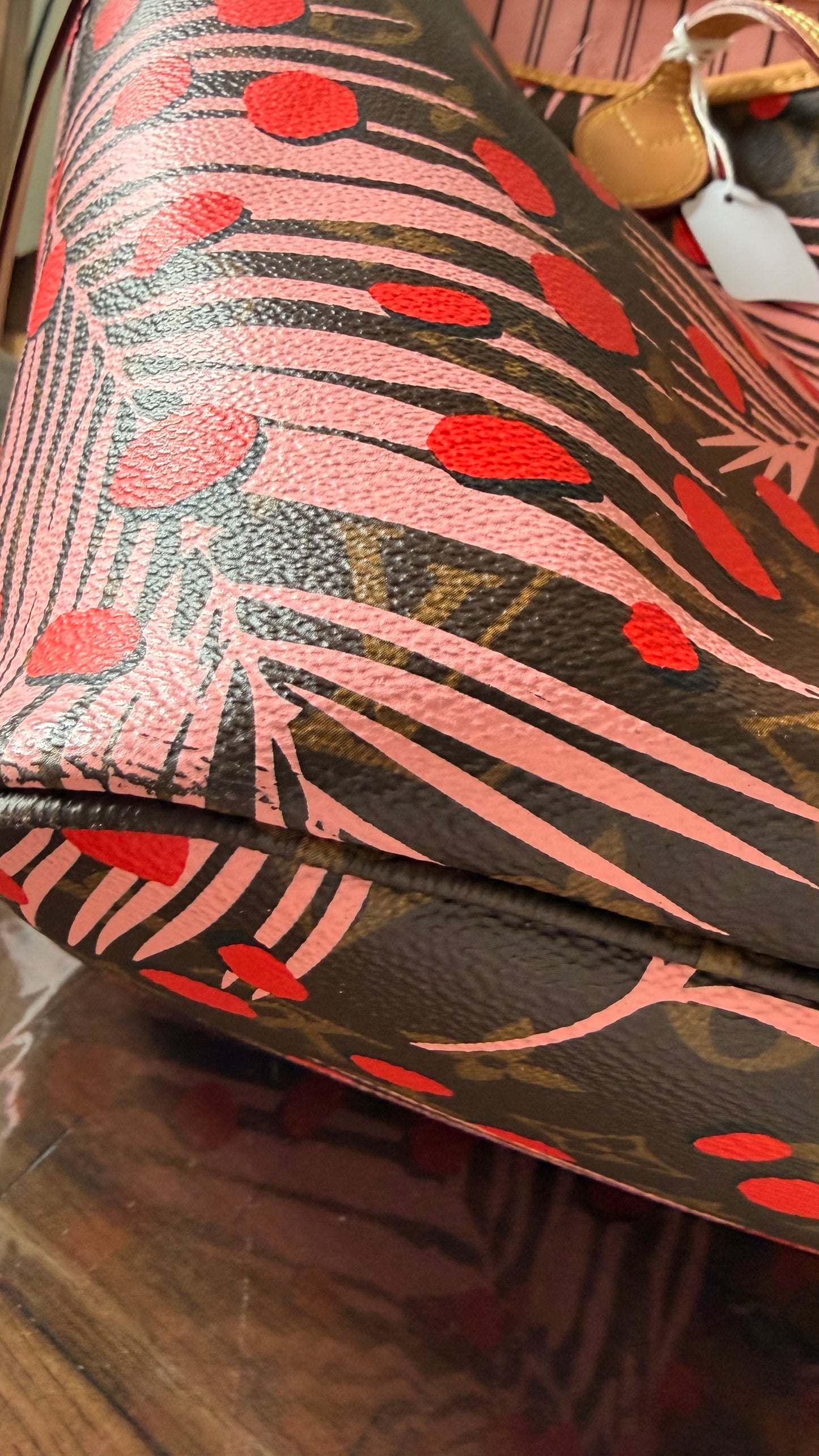 Neverfull Limited Edition Jungle Dot MM