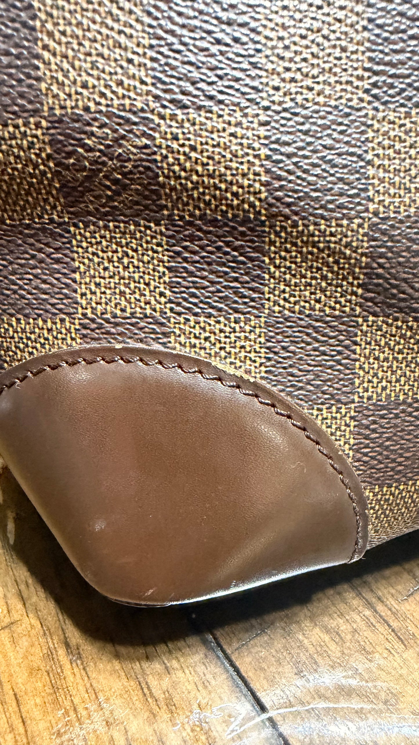 Hampstead in Damier MM