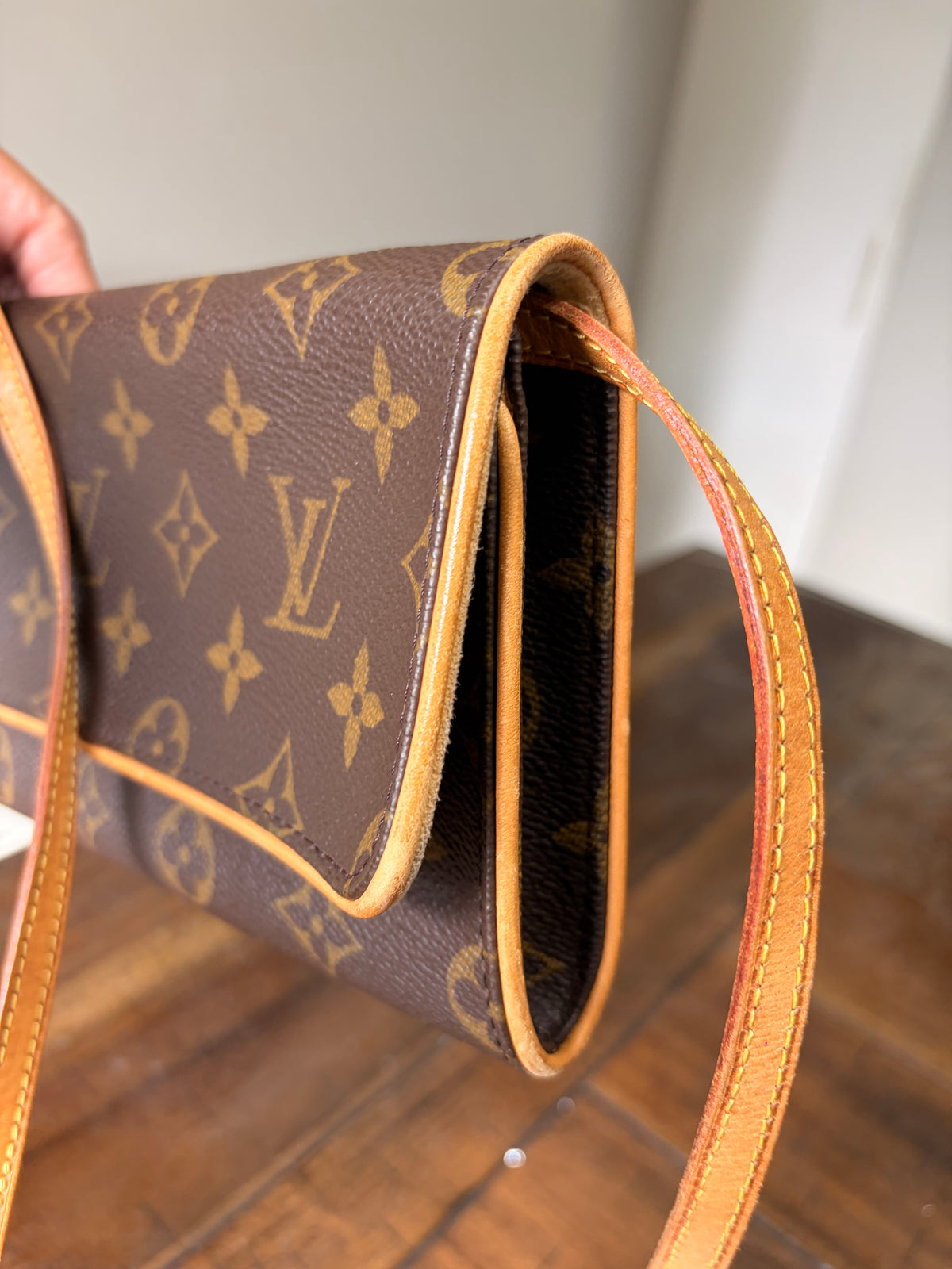 Twin Pochette GM in Monogram