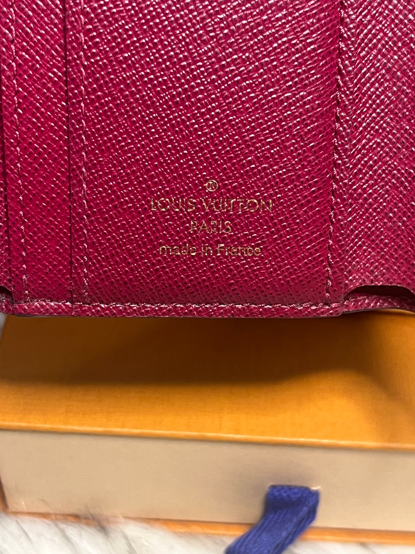 Zoe Wallet in Fuchsia