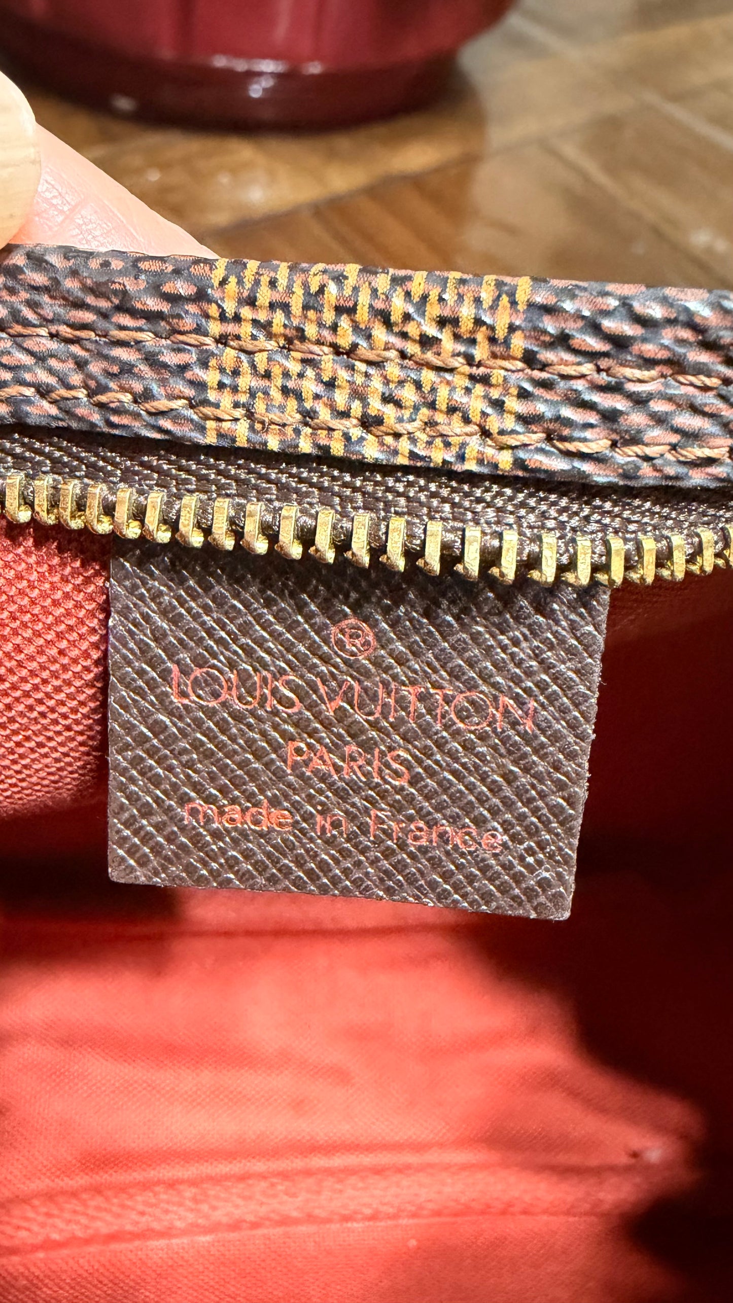 Damier Ebene Trousse