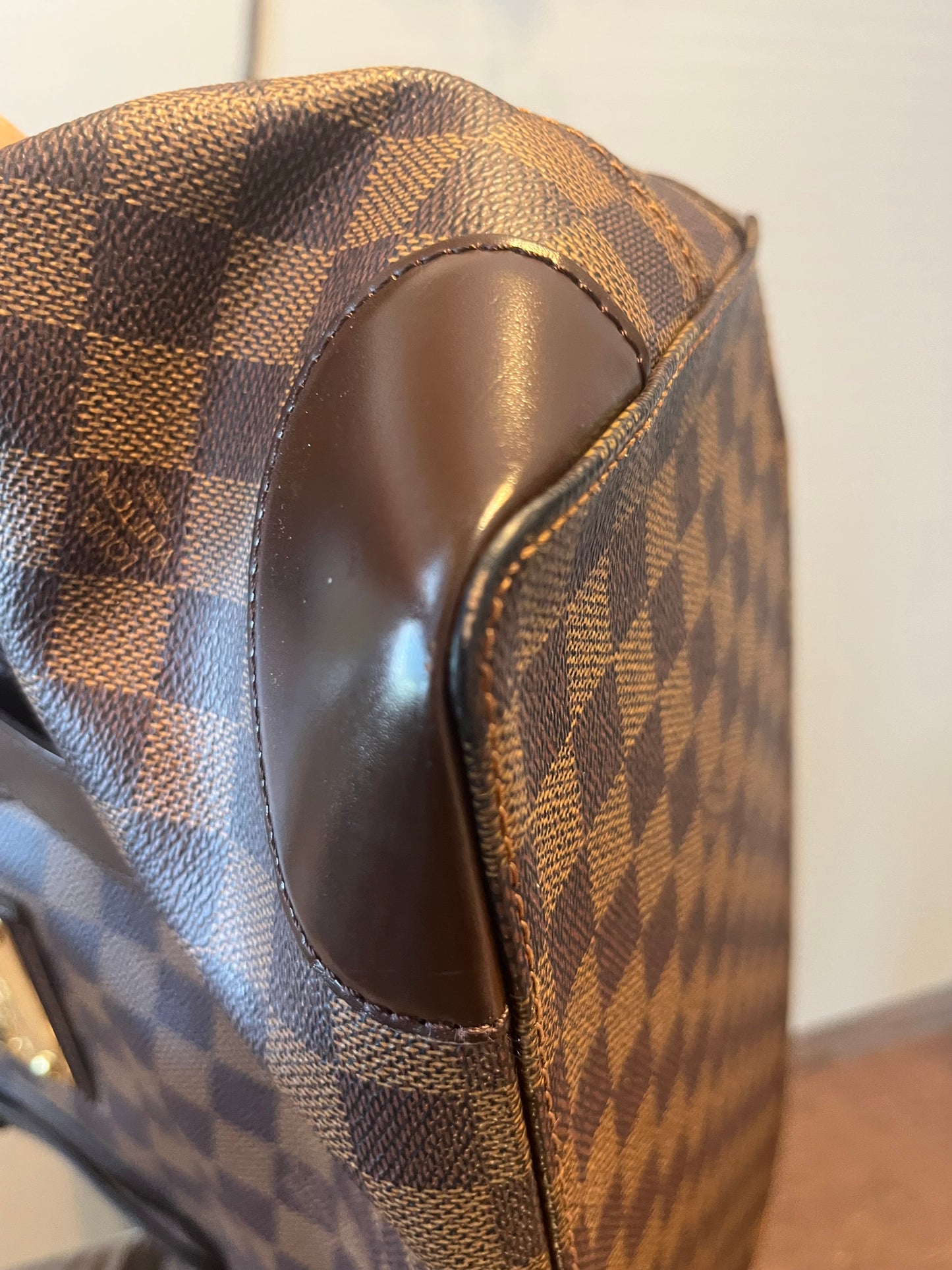 Hampstead in Damier MM